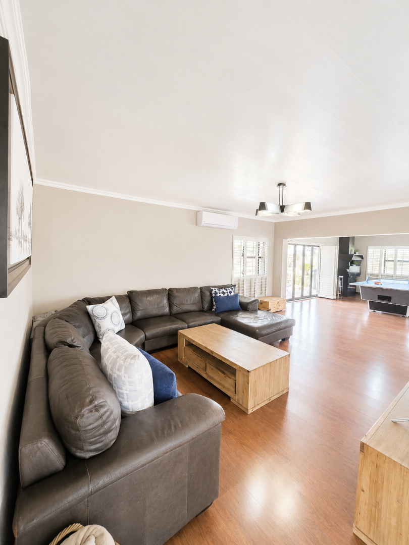 5 Bedroom Property for Sale in Flamwood North West